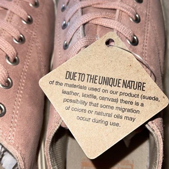 Palladium Woman’s Suede Wander Lace Sue Shoe Size7 &  8 - Picture 6 of 15